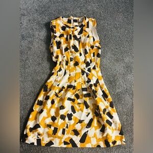 Lovely h&m abstract dress